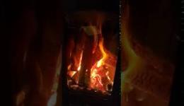 Печь камин Бавария угловая как горят дрова