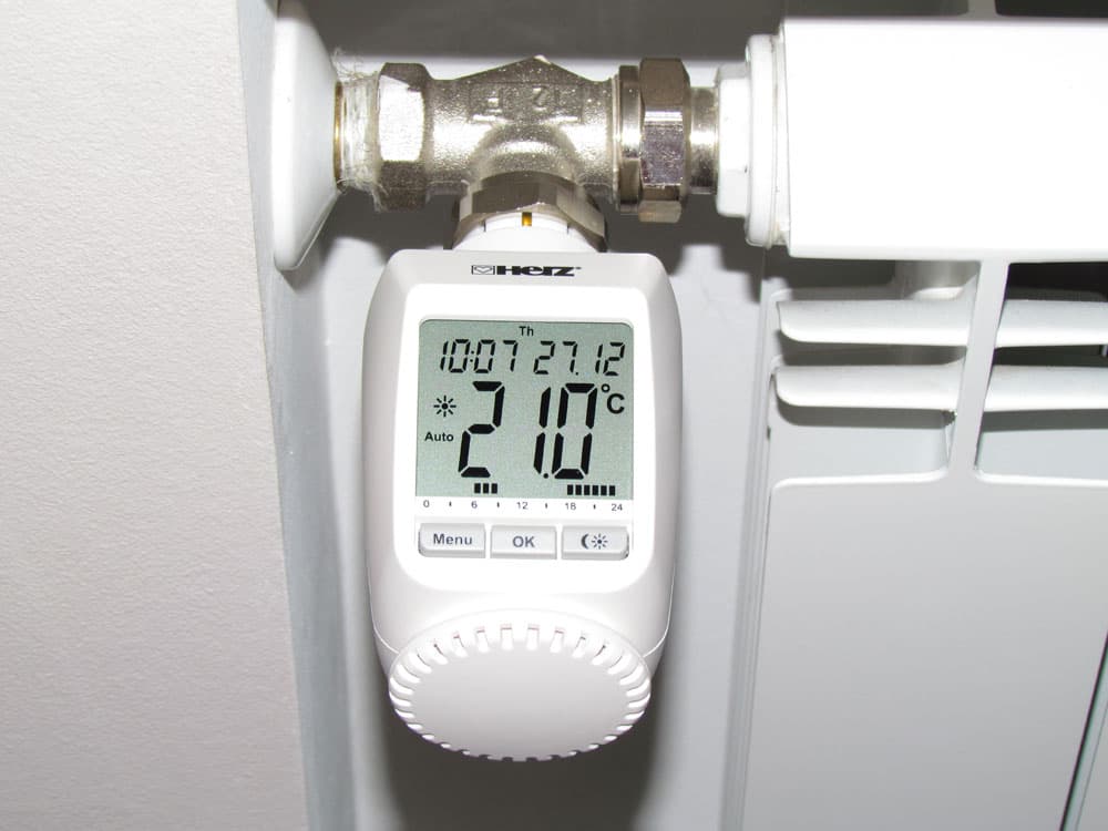 термостатический клапан термоголовка электронный