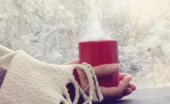 Чтобы не пришлось согреваться чаем и кутаться в пледы, позаботьтесь об эффективной теплоизоляции дома