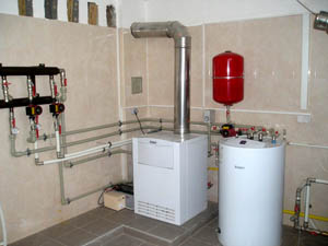Современная система отопления и водоснабжения загородного дома