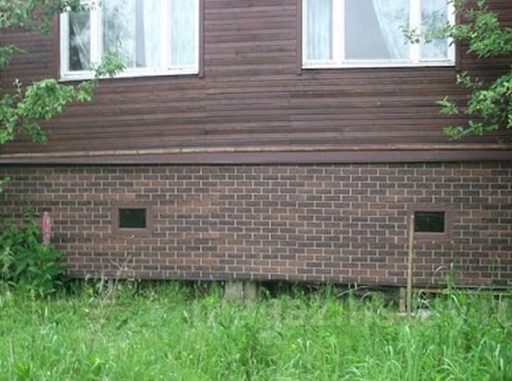Технология утепления цоколя каркасного дома на винтовых сваях снаружи пеноплексом